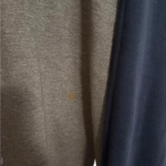 Reebok 2XL Vintage 2007 Hoodie Gray and Navy Blue - Picture 5 of 5